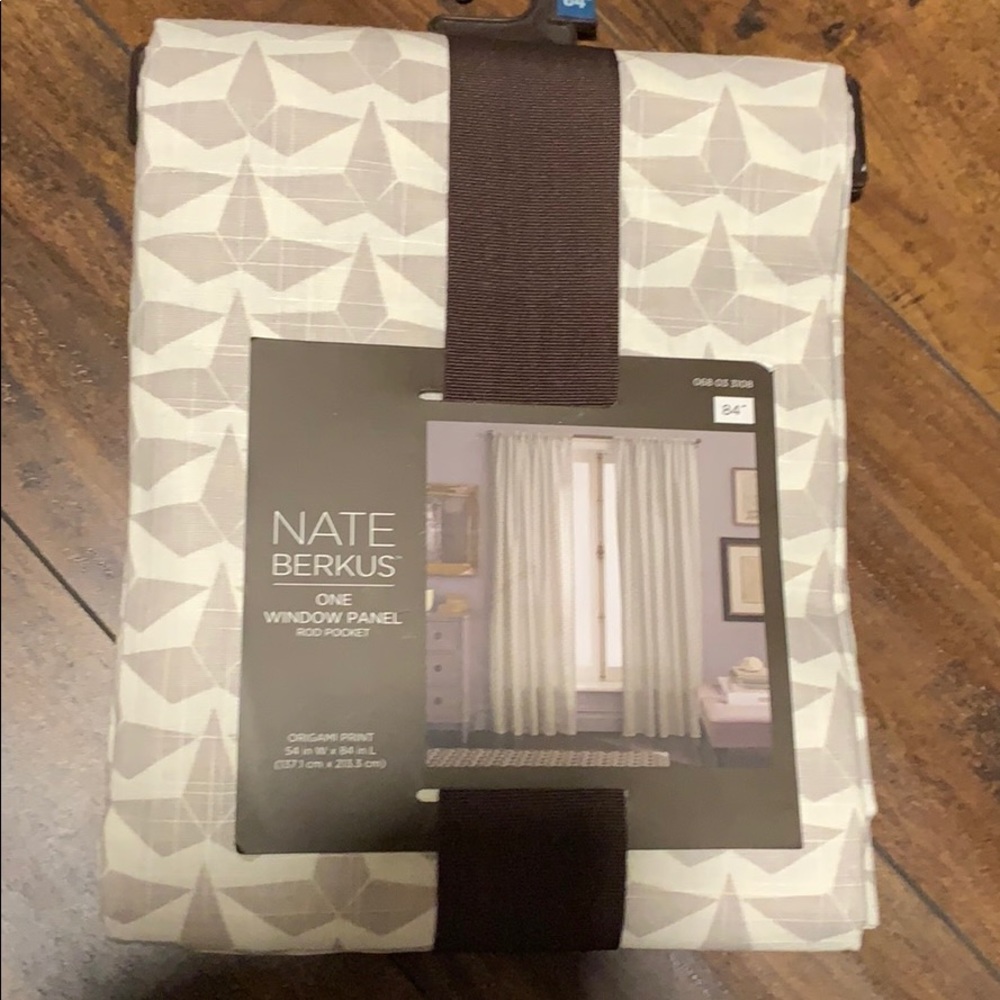 1 target curtain panel